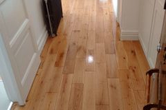 Light-Sanding-Wood-Floor-and-Re-varnish-114735