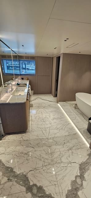 Polished marble bathroom in Kensington