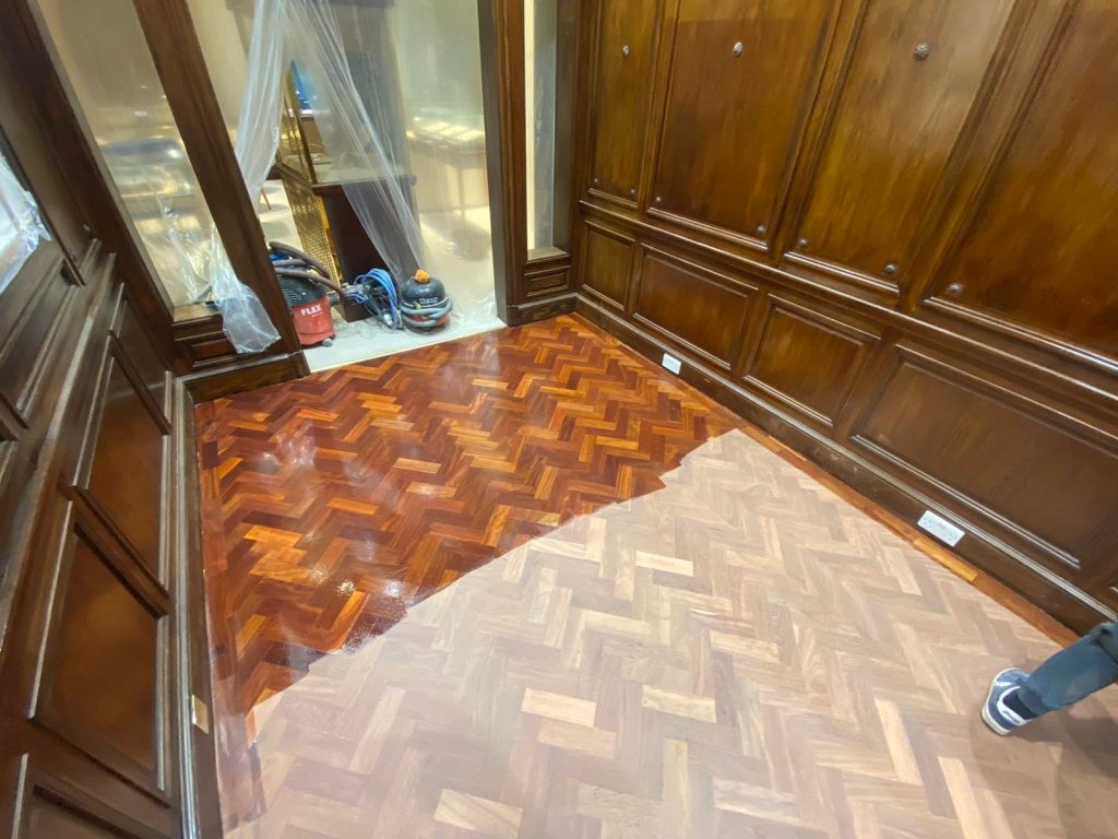 floor sanding Canary Wharf