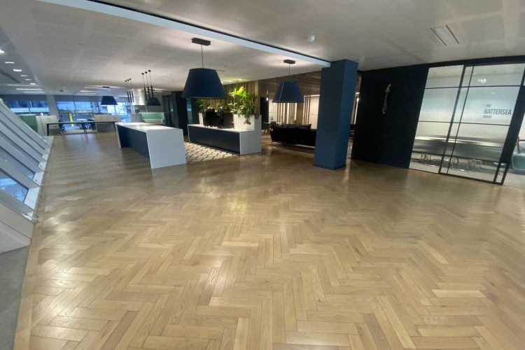 How Much Does Office Floor Polishing Cost in London?